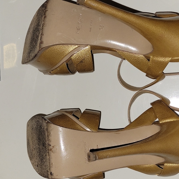 Patent Leather Saint Laurent Tribute Heels - Picture 9 of 12
